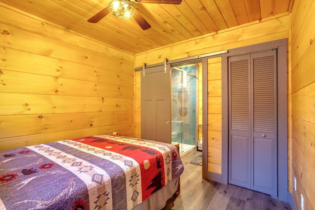 Dancing Bear Cabin- Relax & Enjoy! Сивиървил Екстериор снимка